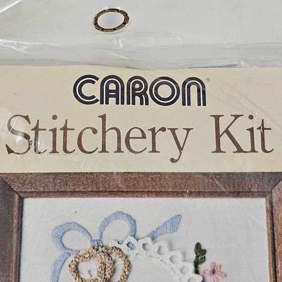 Caron Wedding Rings Stitchery Kit 6462 5 X 7 Embroidery Cotton Polyester Yarn - Picture 3 of 6